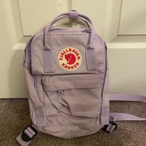 Lilac Fjall Raven Kanken Mini Backpack